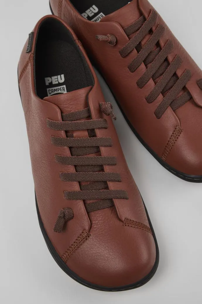 Zapato de piel rojo para mujer