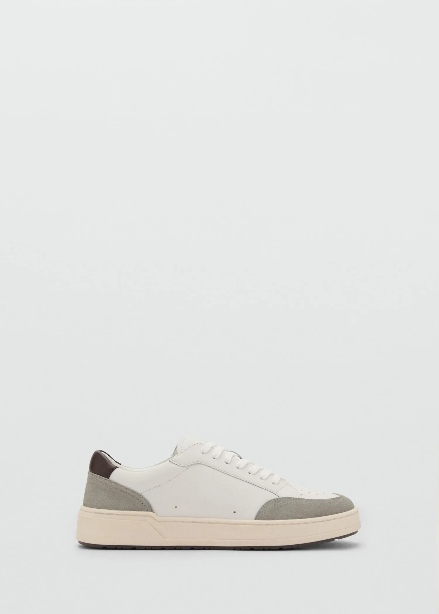 Deportiva combinada piel