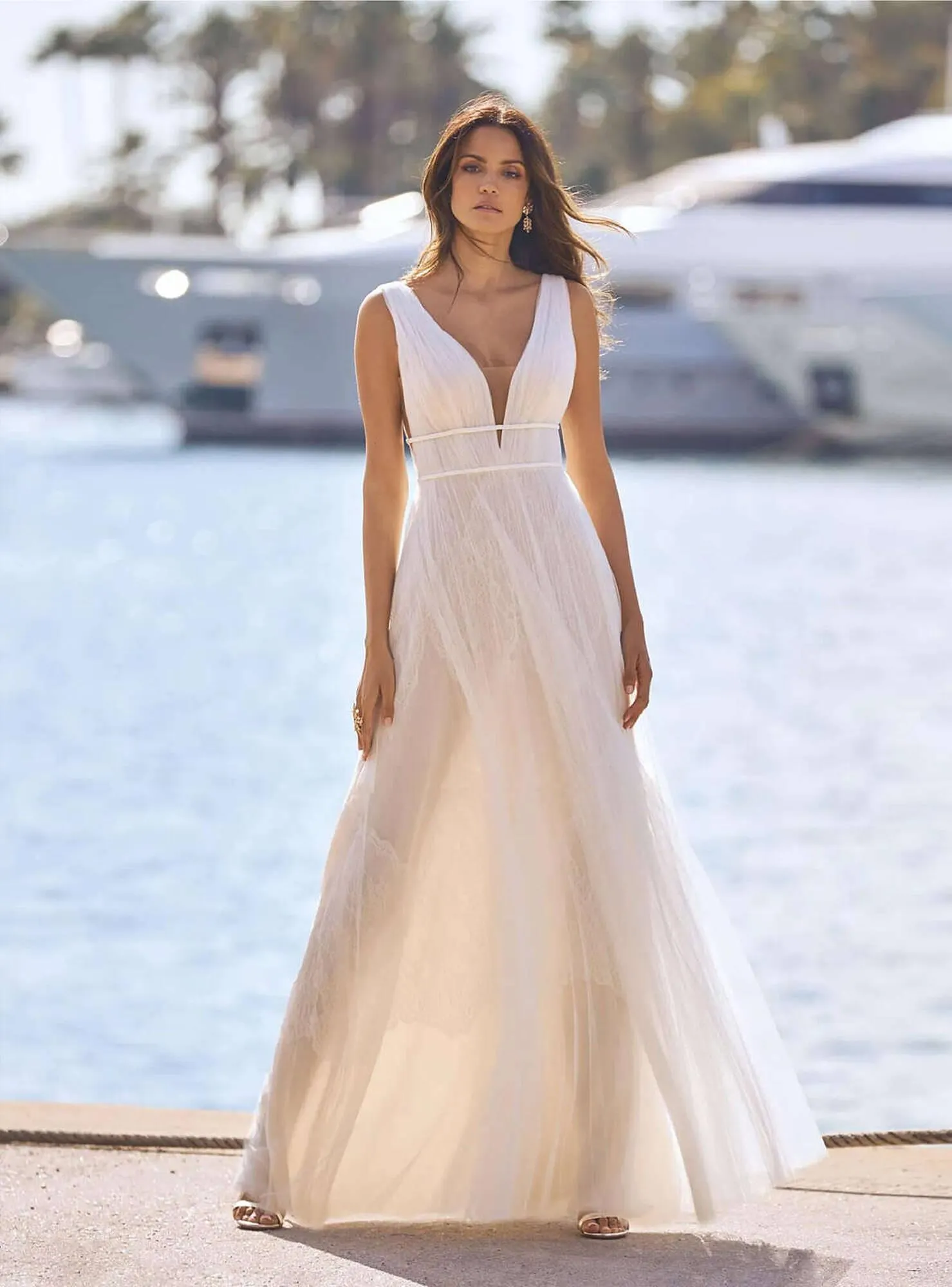 Catálogo de Folleto Pronovias 8 de mayo al 5 de abril 2024 - Página 7