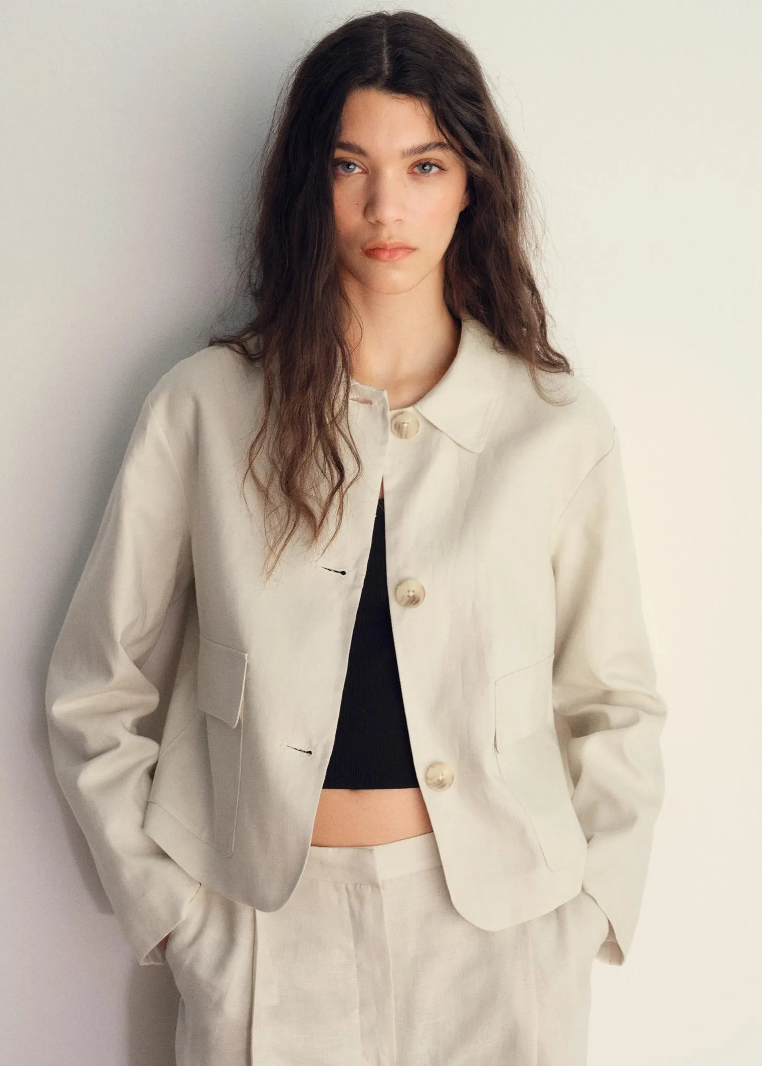 Chaqueta lino bolsillos