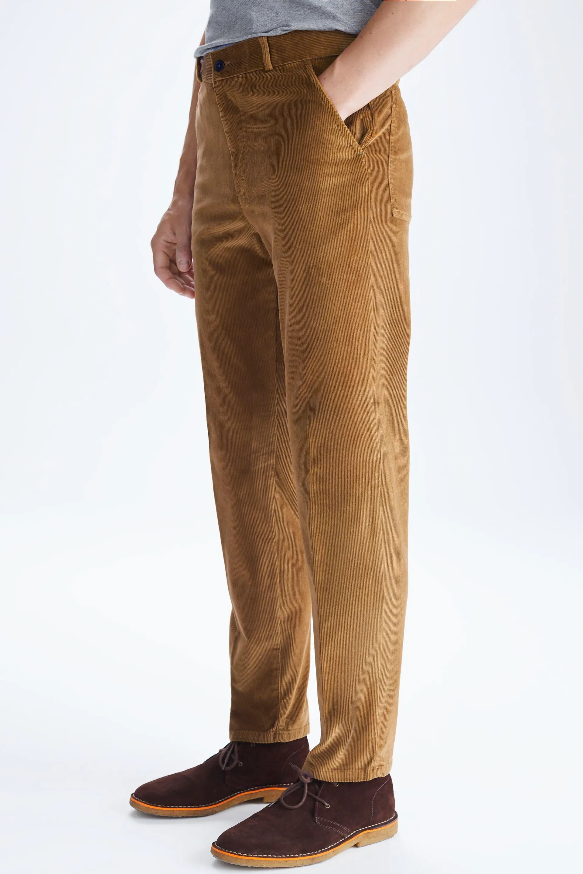 Pantalón relaxed fit pana