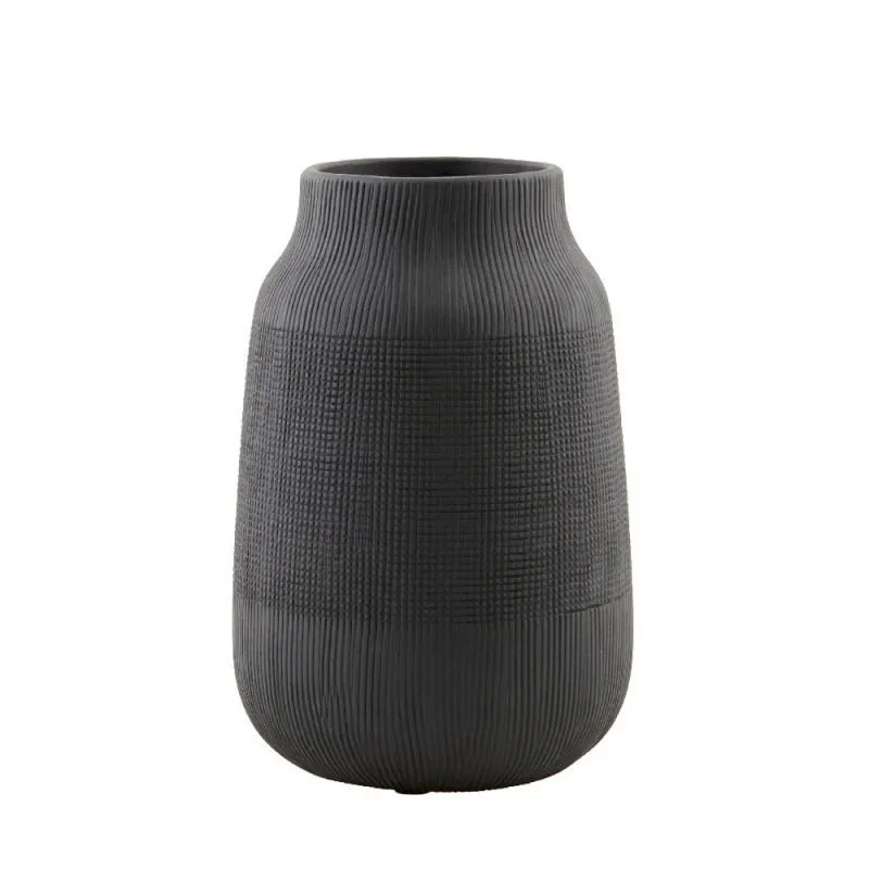 Grove S Vase, Black