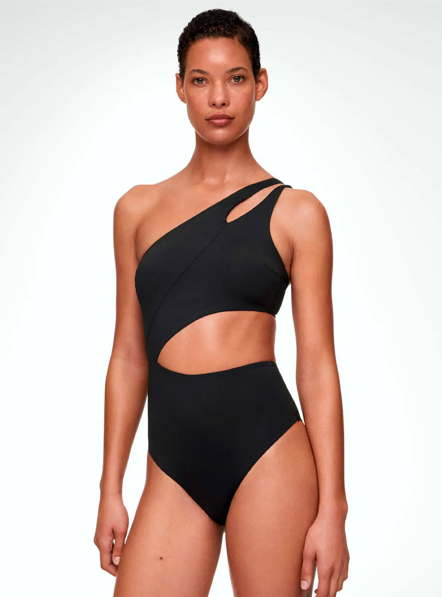 Catálogo de Folleto Oysho 10 de mayo al 20 de julio 2023 - Página 2