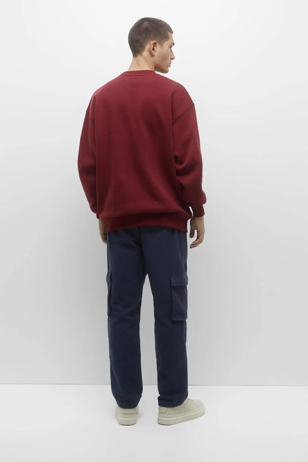 SUDADERA COLLEGE LETRAS BORDADO RIZO