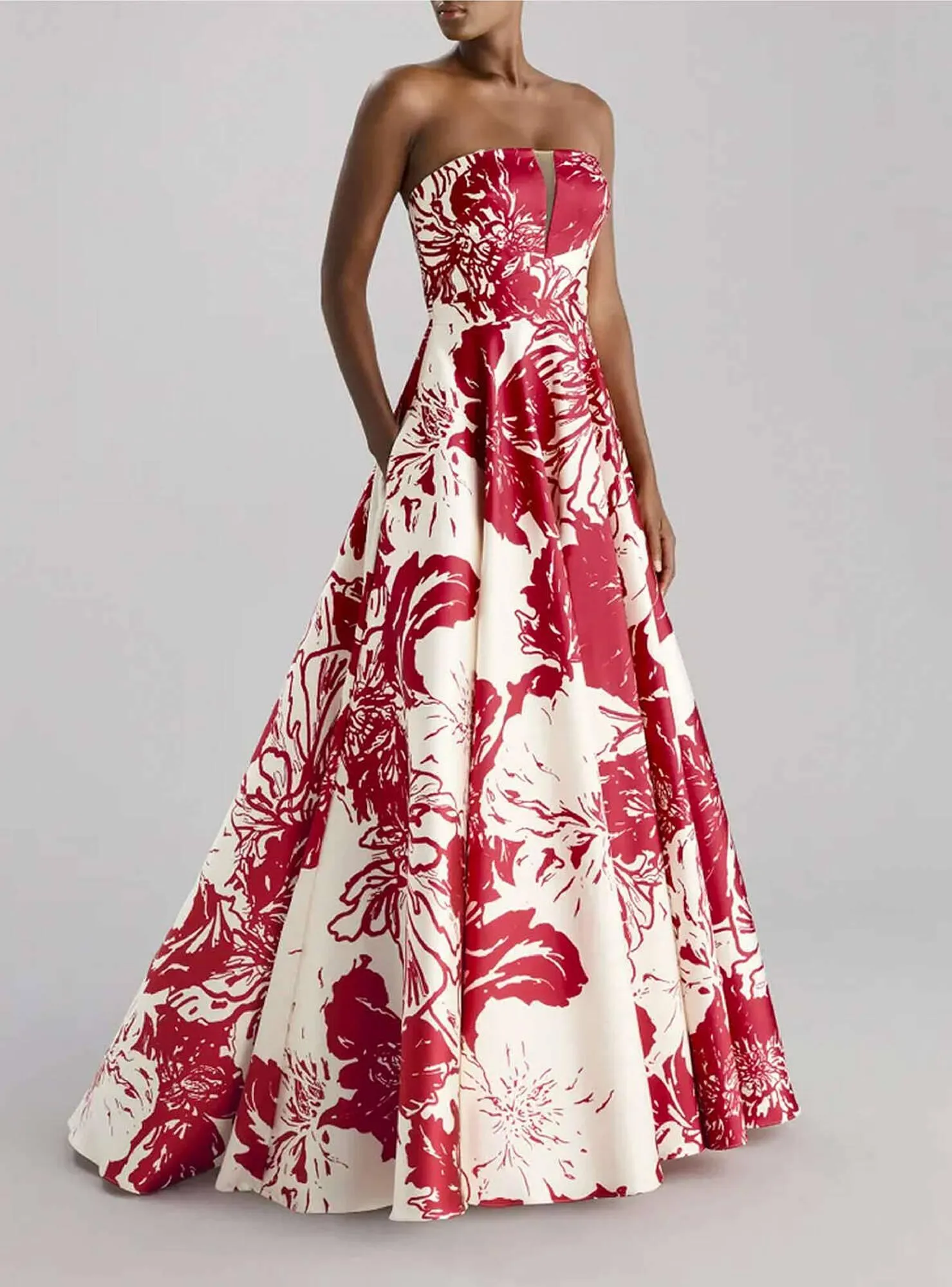 Catálogo de Folleto Pronovias 19 de abril al 5 de abril 2024 - Página 3