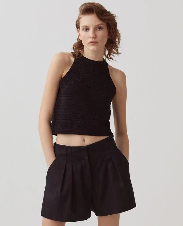 Short de lino con pinzas black beauty