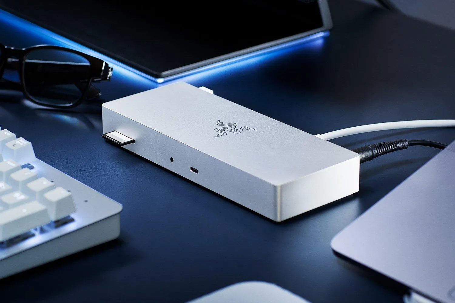 Razer Thunderbolt™ 4 Dock Mercury