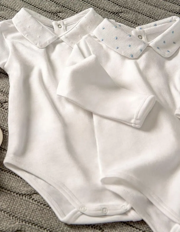 Body cuello pique bordado