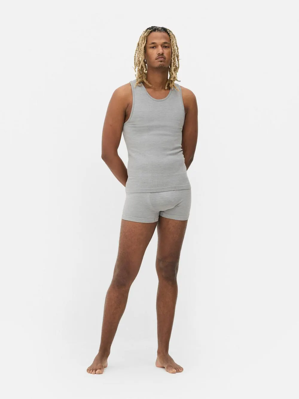 Pack de 2 camisetas sin mangas ni costuras