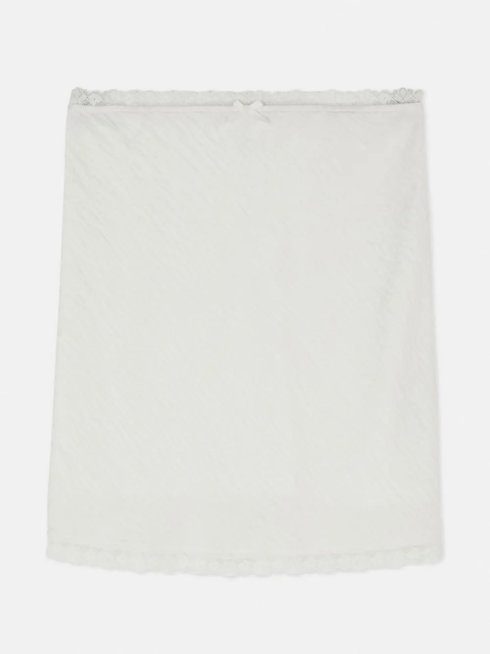 Falda con ribete de encaje
