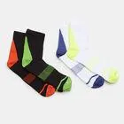 Dos pares de calcetines de hombre medianos