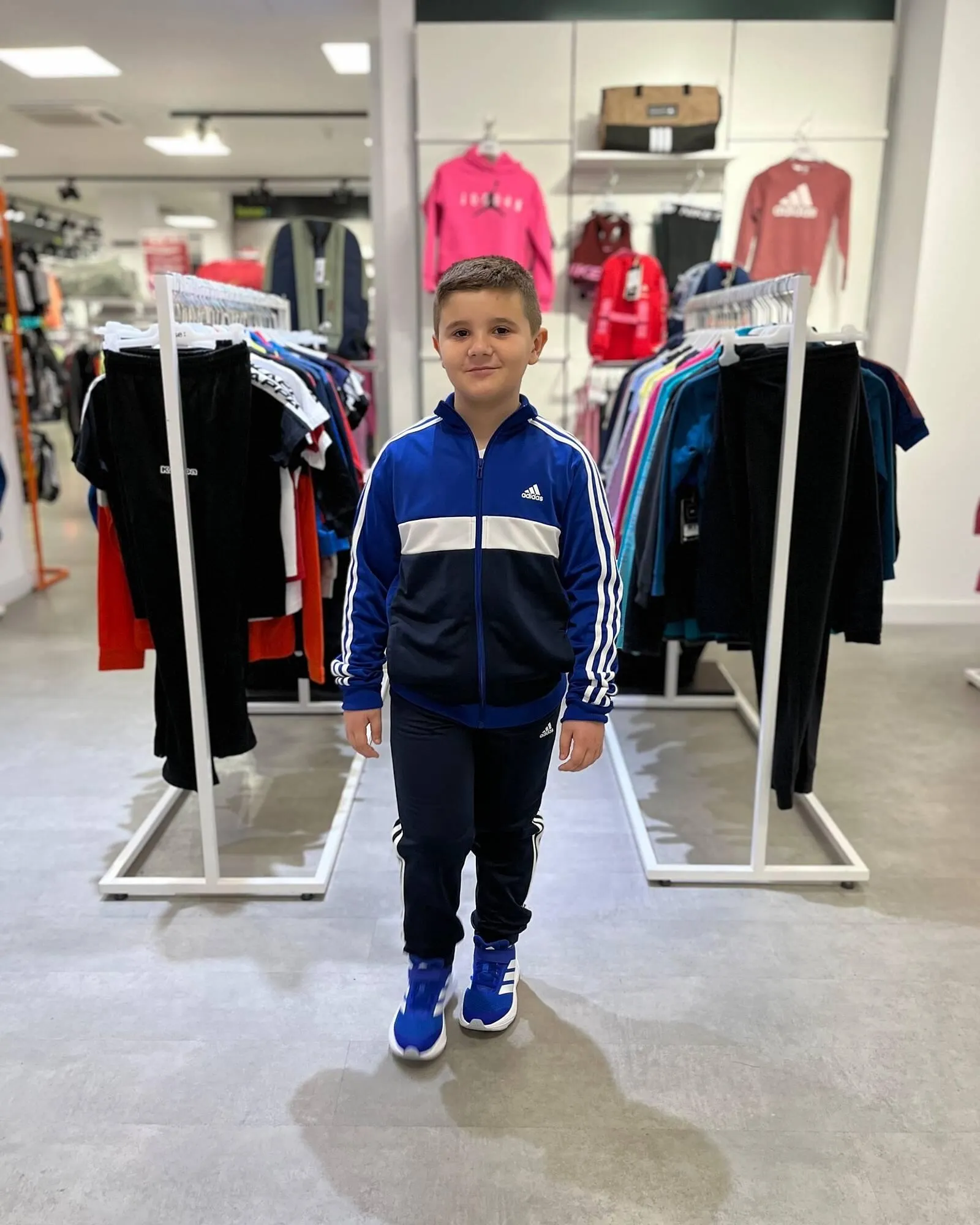 Catálogo de Folleto Deportes Blanes 13 de febrero al 5 de abril 2025 - Página 1