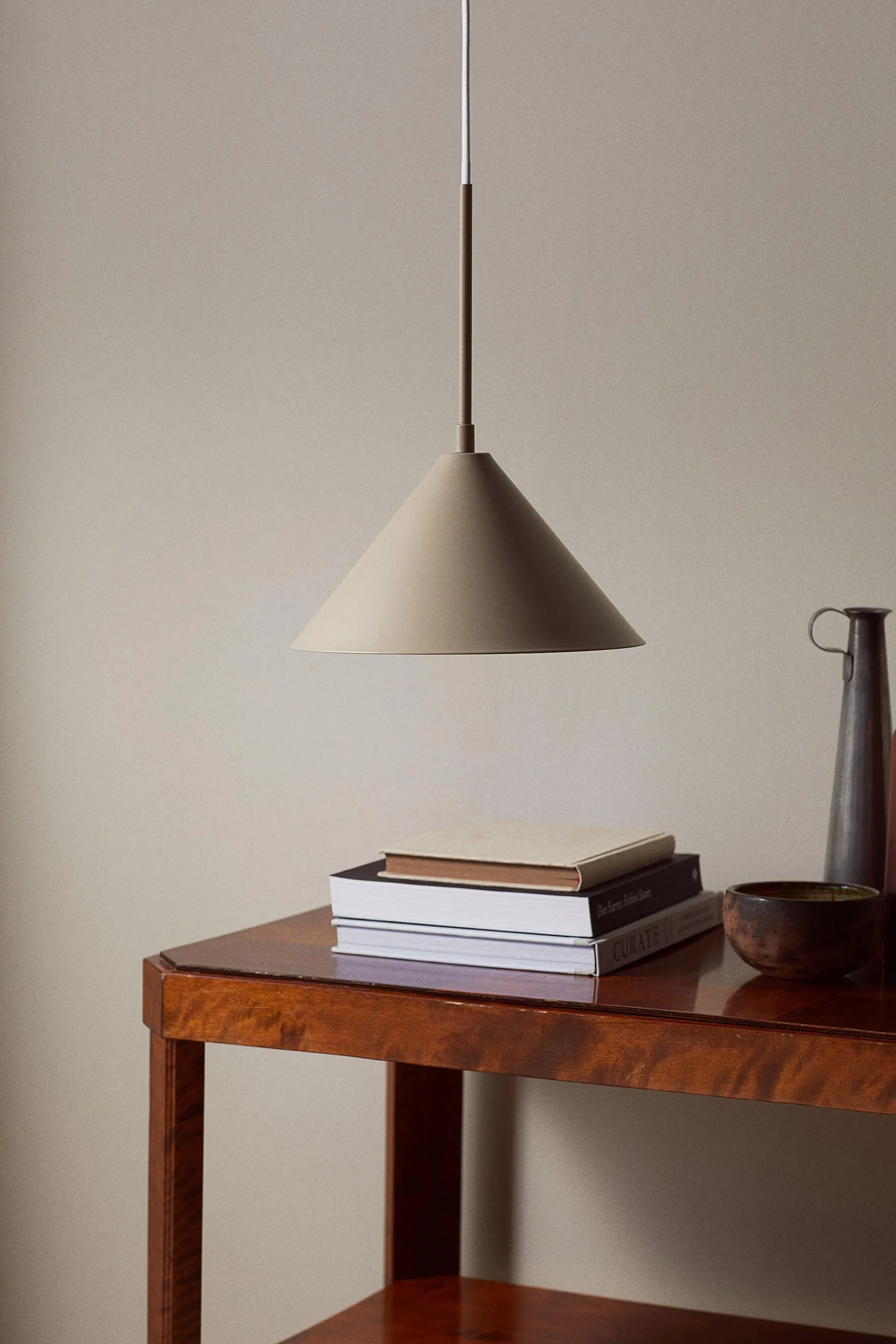 Lámpara de techo de metal