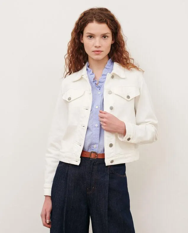 Chaqueta vaquera corta