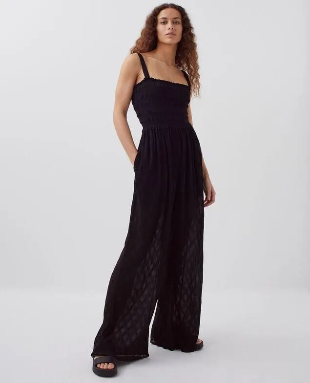 Mono largo fluido con fruncidos black beauty