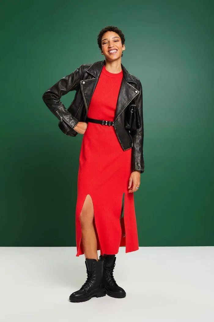 Vestido midi de punto acanalado