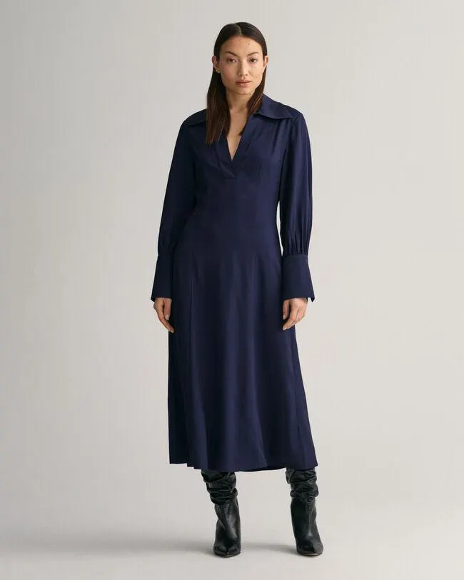 Vestido Slim Fit con puños anchos