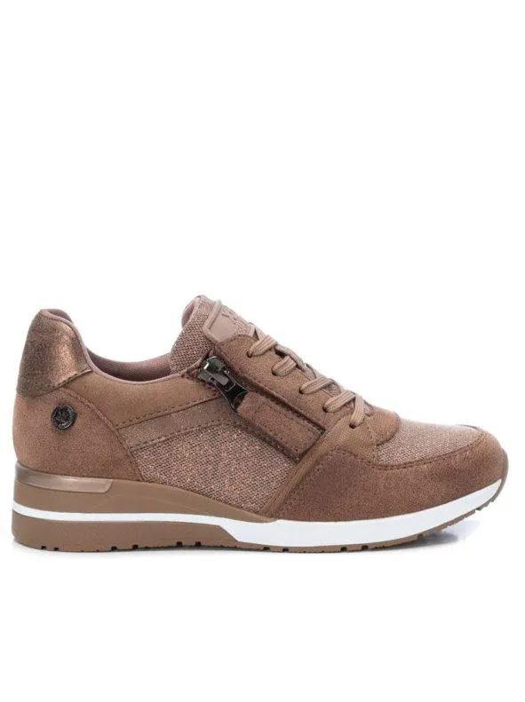 Zapatilla de niña