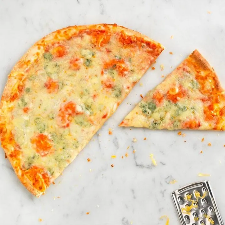 Pizza La Súper fina 4 quesos