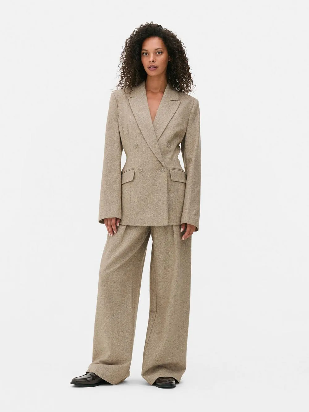 Americana de espiga con doble botonadura de The Edit