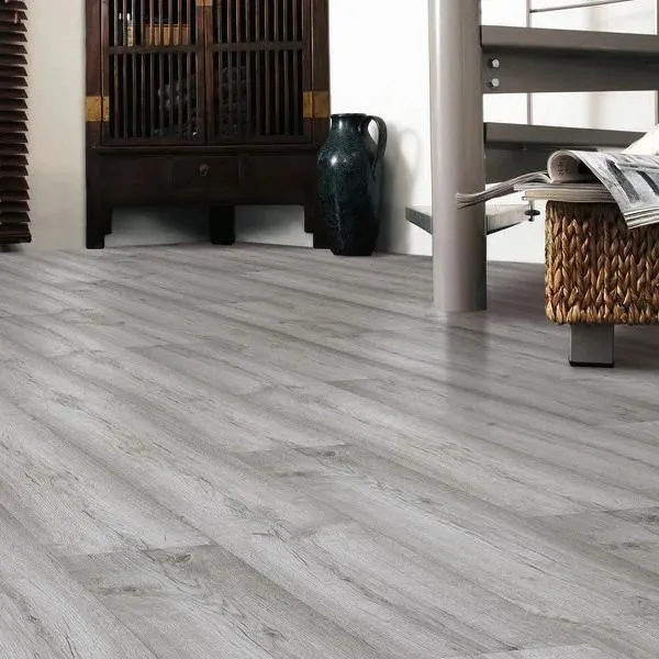 Suelo laminado Santa Fe gris AC5 7mm 138,3x19,3 cm