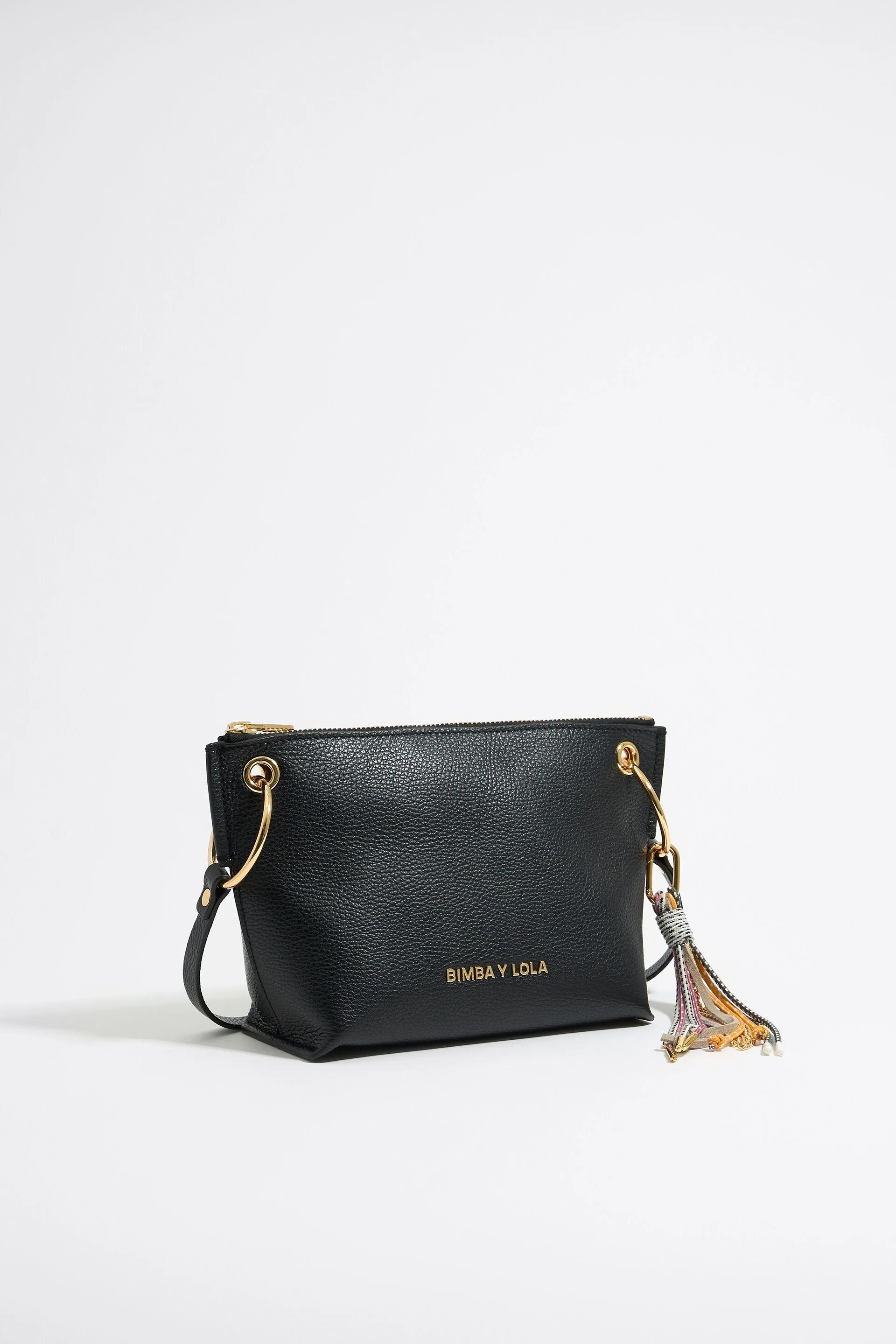 Bolso trapecio mediano piel negro