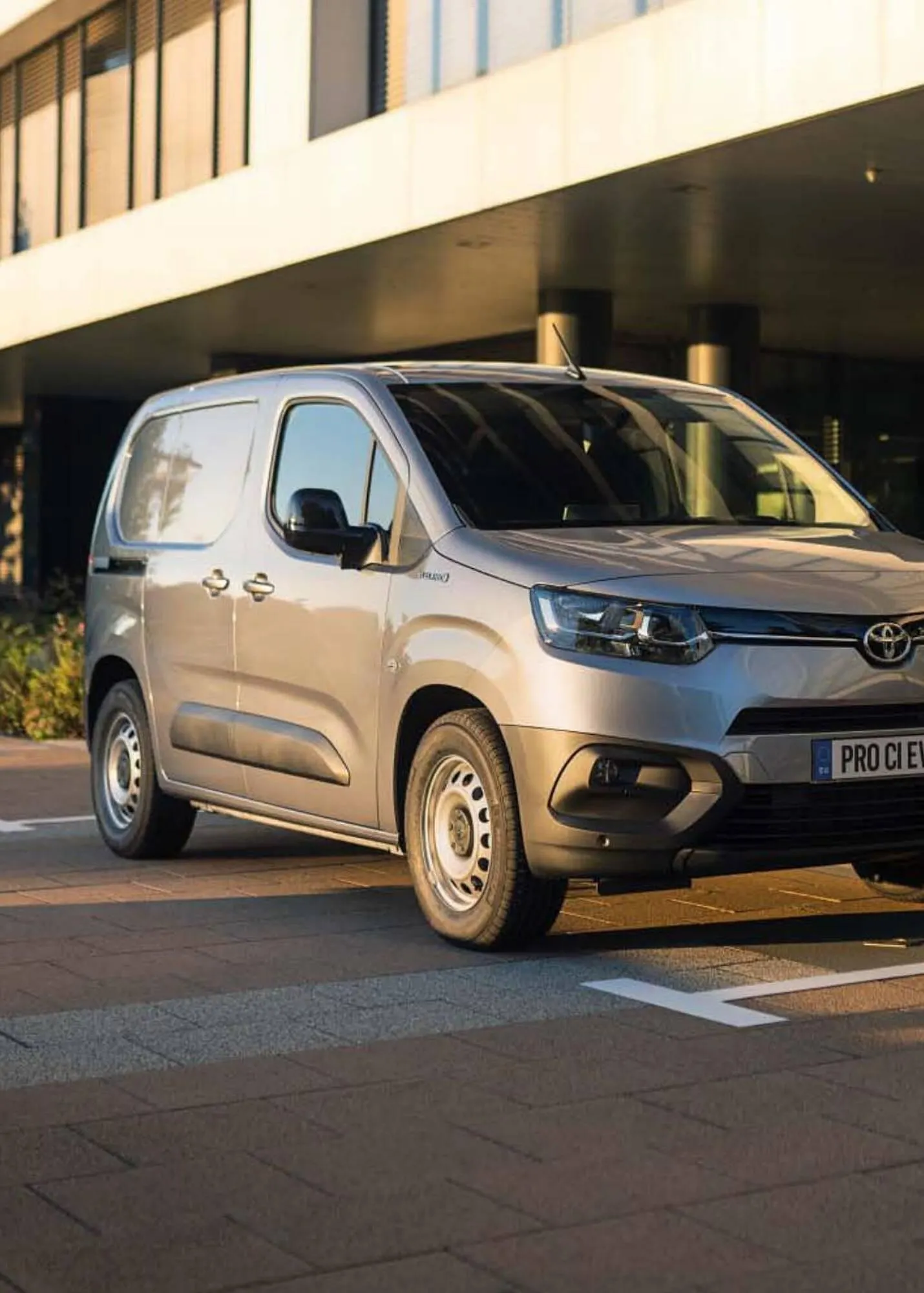 Catálogo de Folleto Toyota 8 de enero al 8 de enero 2024 - Página 16