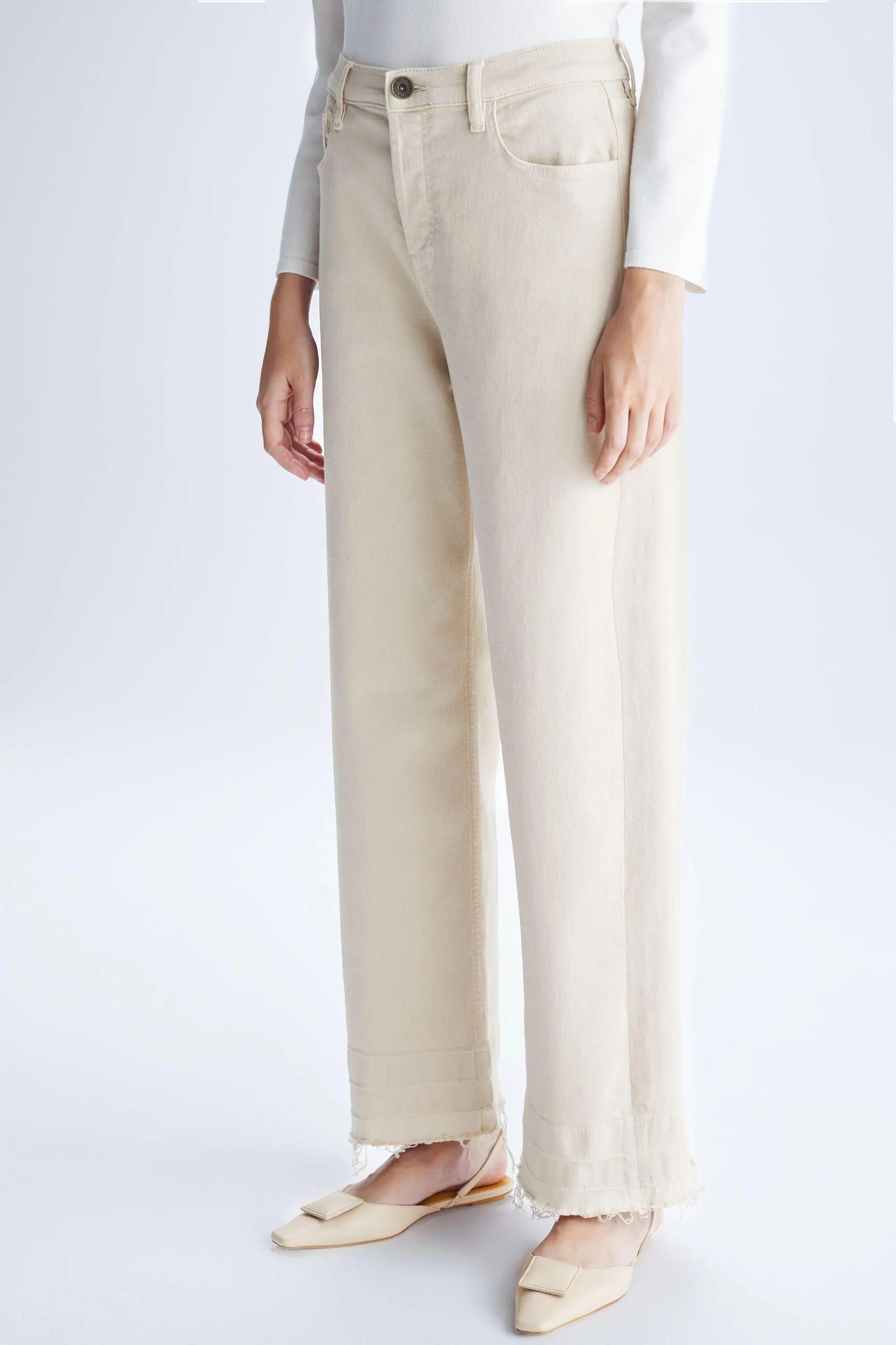 Pantalón recto sarga desflecado