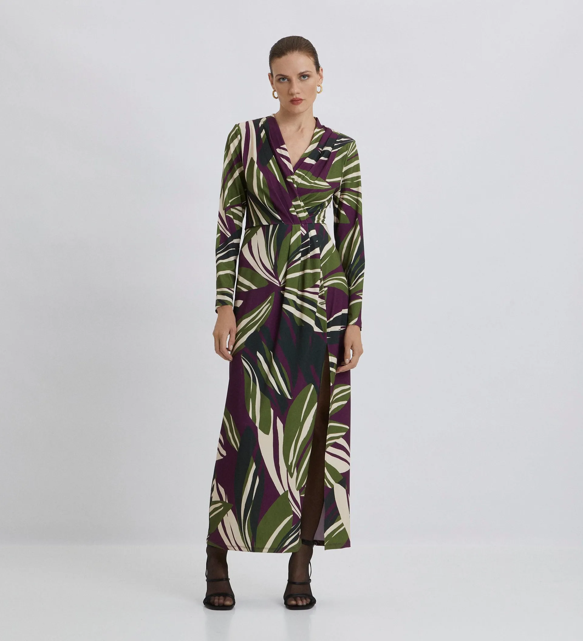 Vestido manga y largo midi