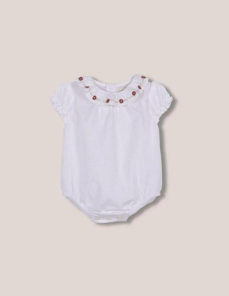 Blusa body con bordados blanco