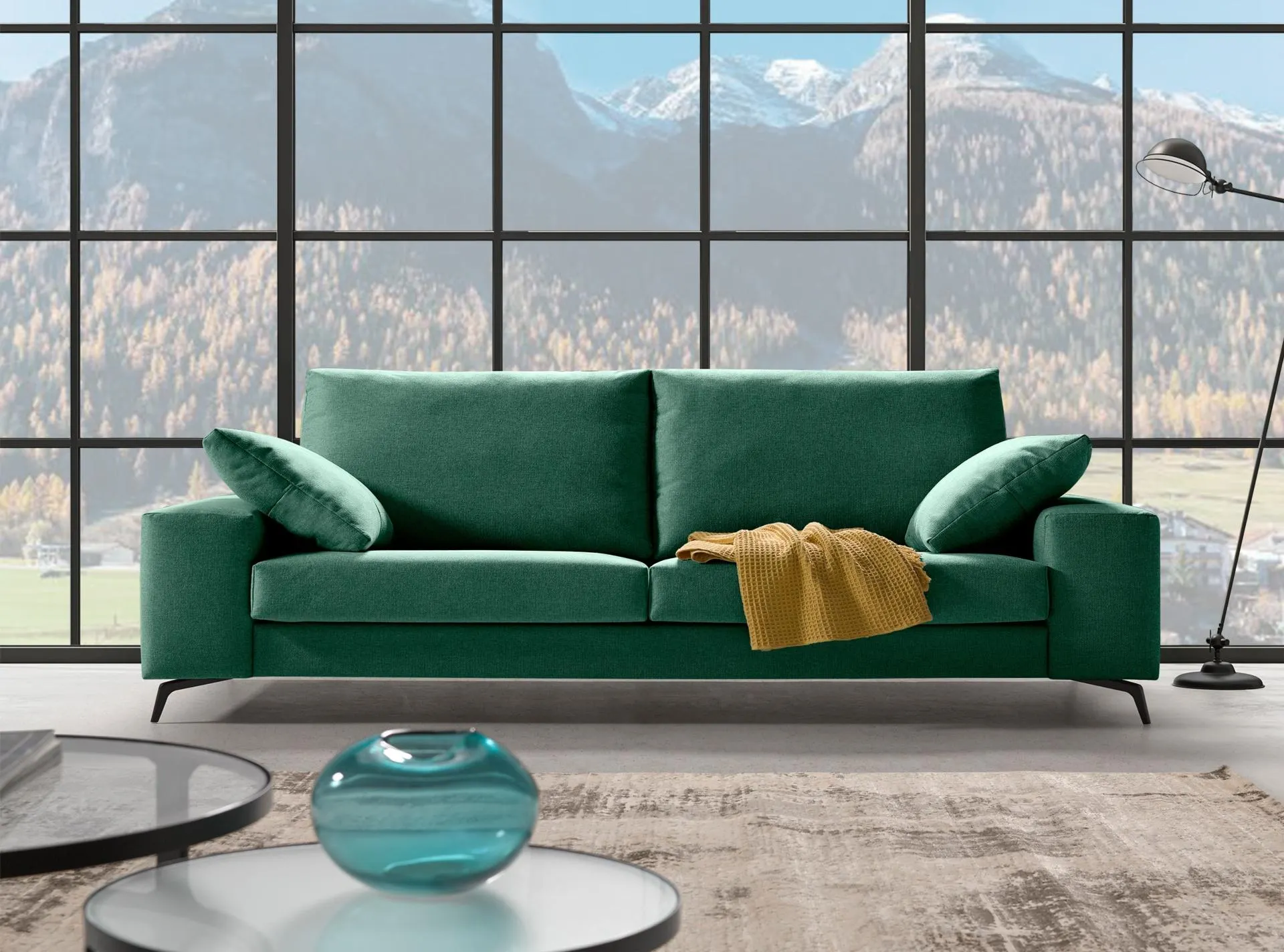 Sofá tapizado en tela