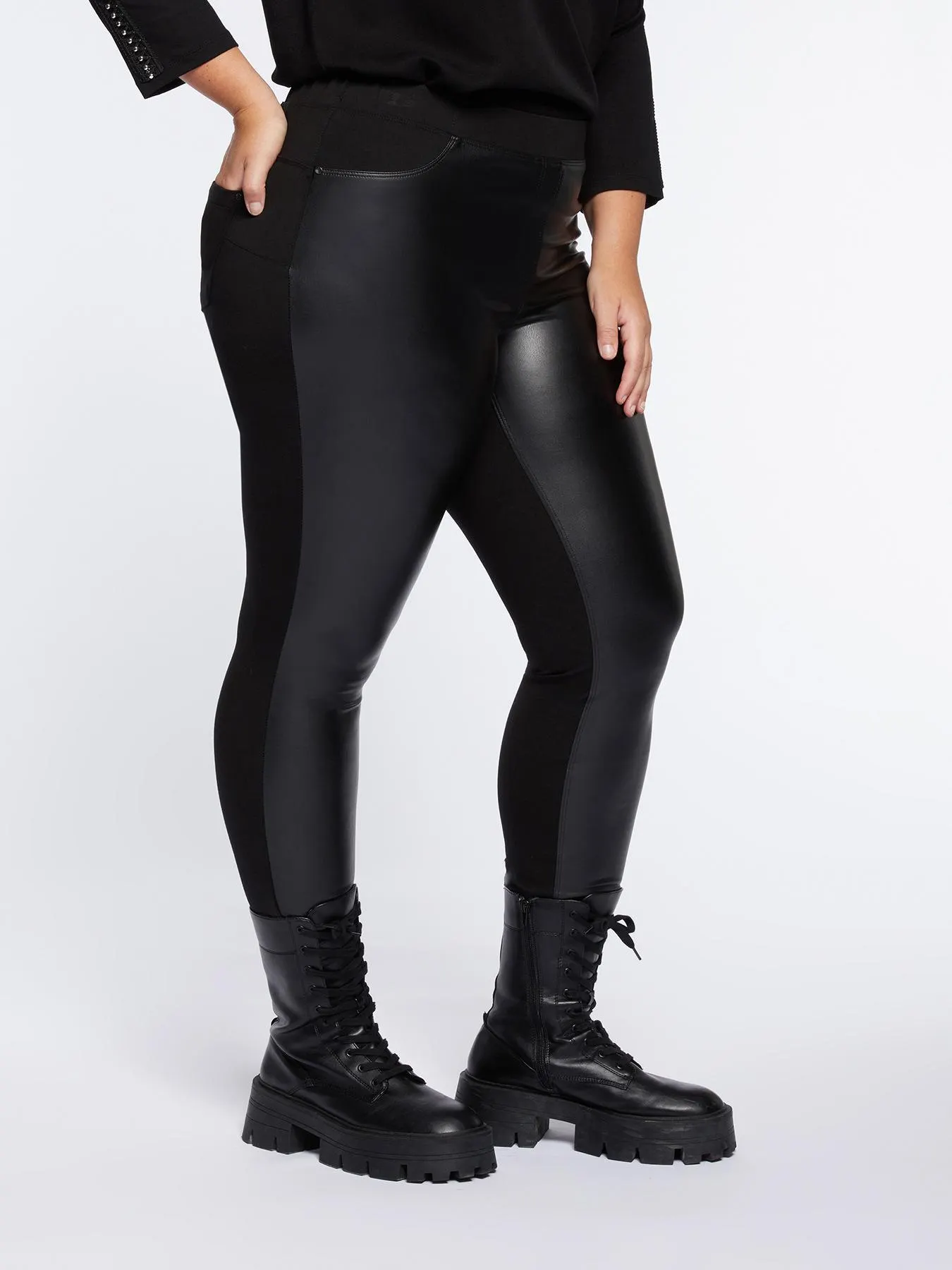 Pantaloni skinny in viscosa ECOVERO™