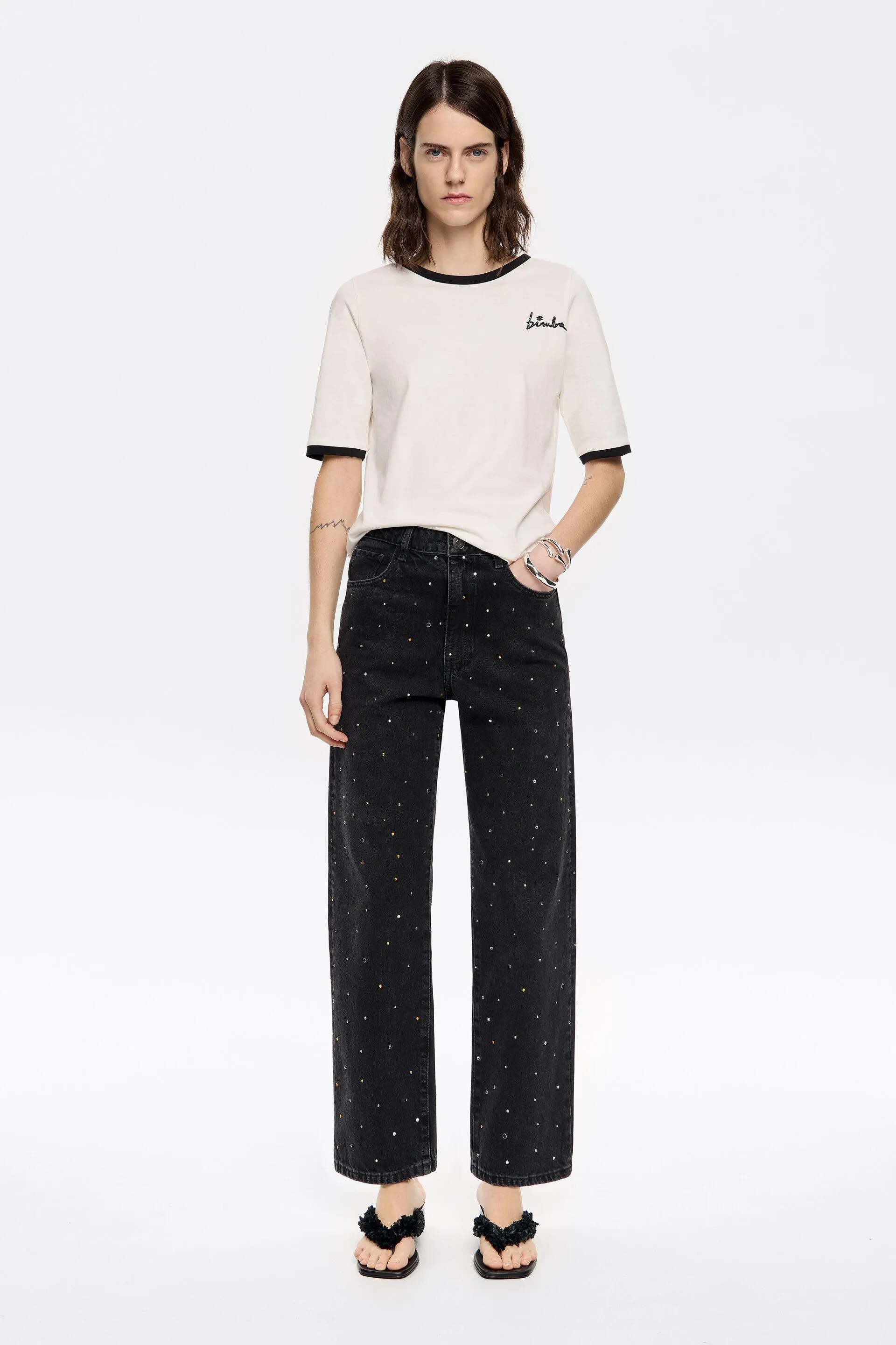 STRAIGHT CROPPED - Vaquero piedras negro