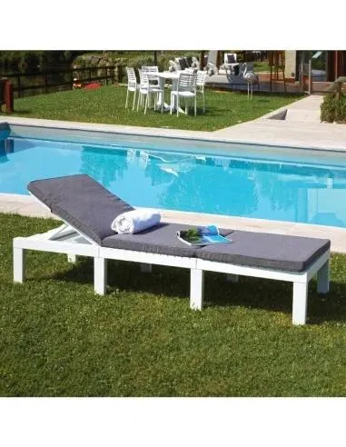 Tumbona Resina Blanca Haiti Con Cojines Saturnia