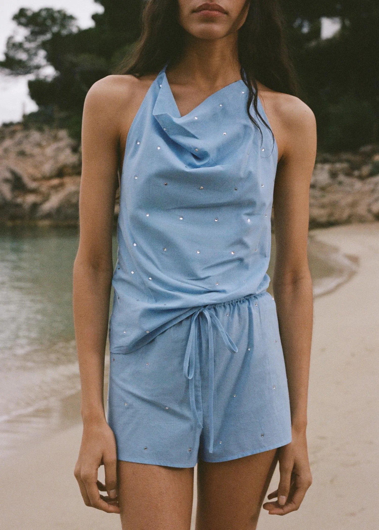 Shorts algodón detalle strass