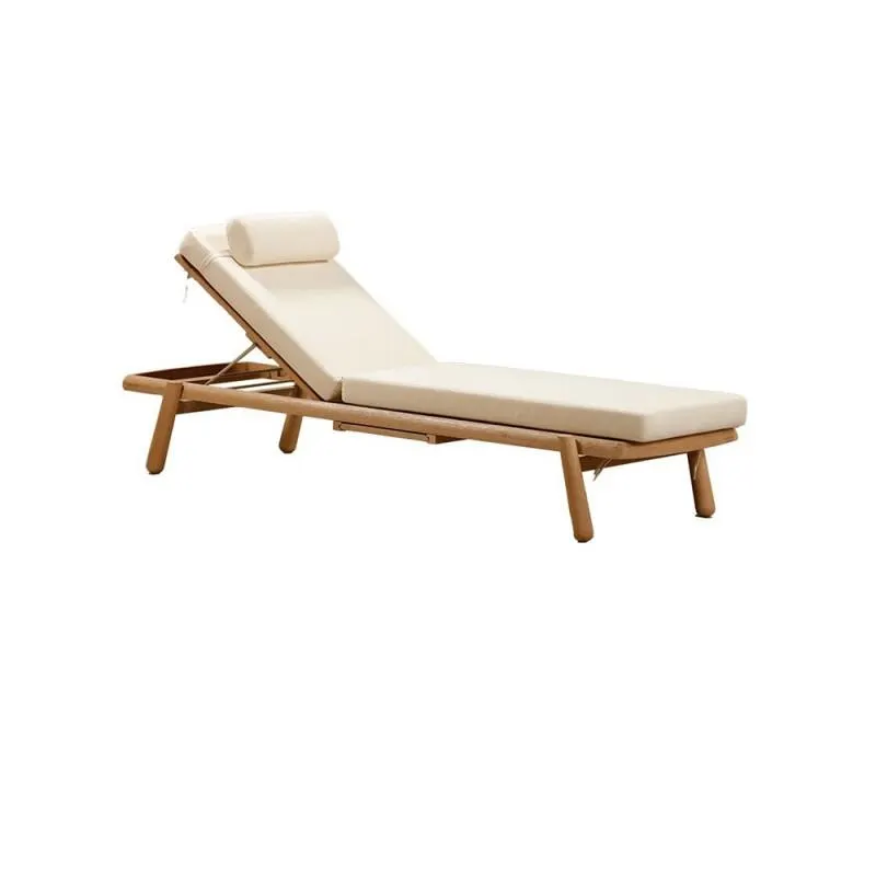 Akash outdoor lounger