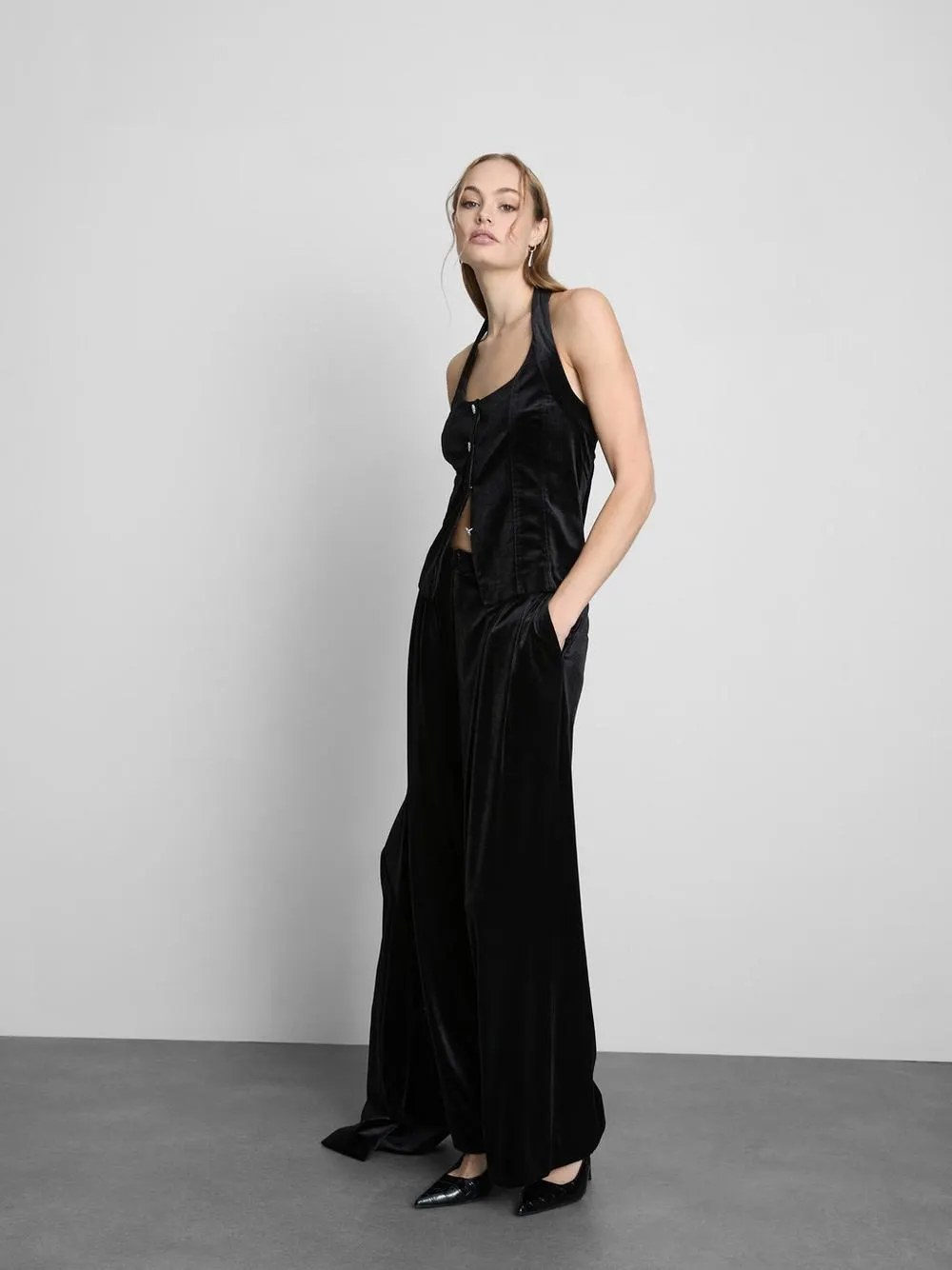 Pantalones de terciopelo de pernera ancha