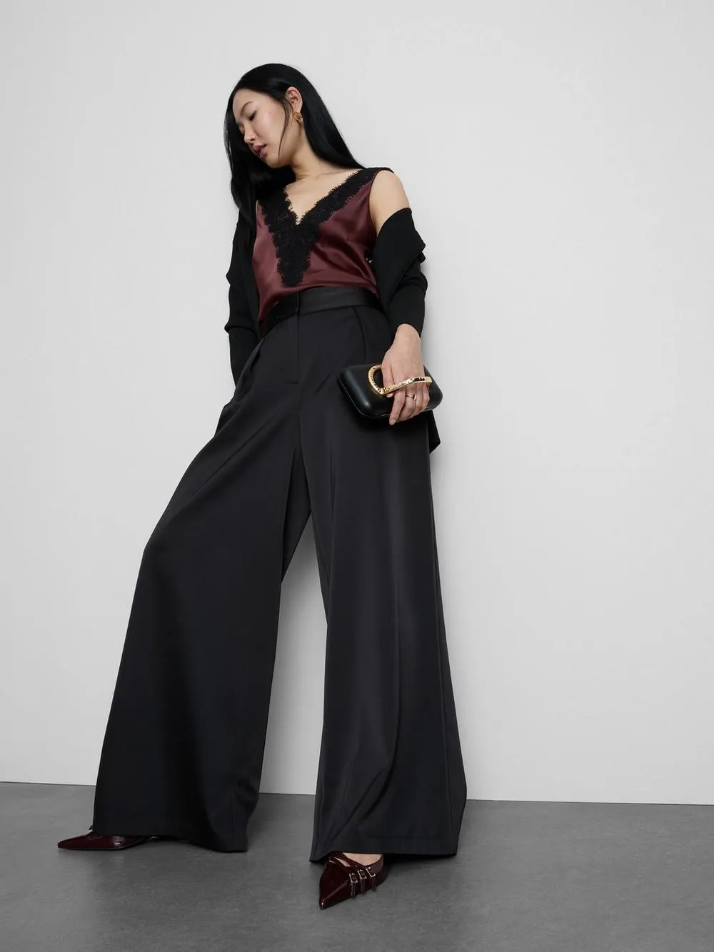 Pantalones de satén anchos de The Edit