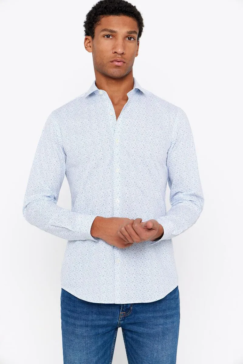 Camisa vestir estampada slim fit fácil plancha