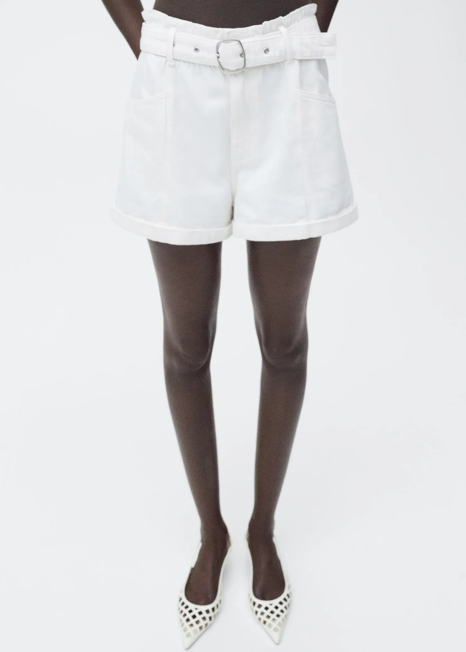 Shorts paperbag bajo vuelto cinturón