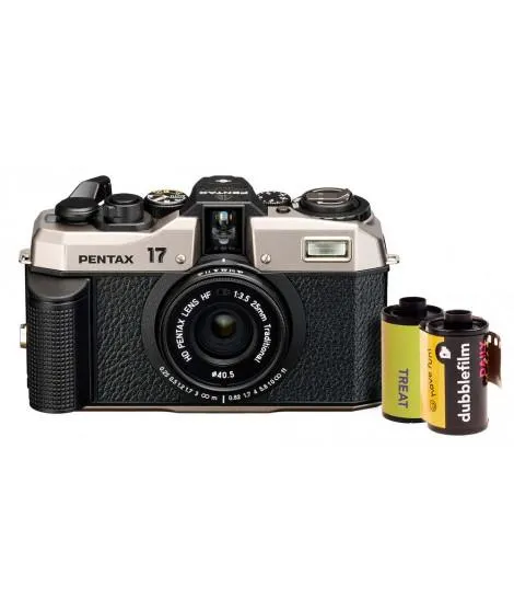 Pentax 17 + dos carretes de regalo