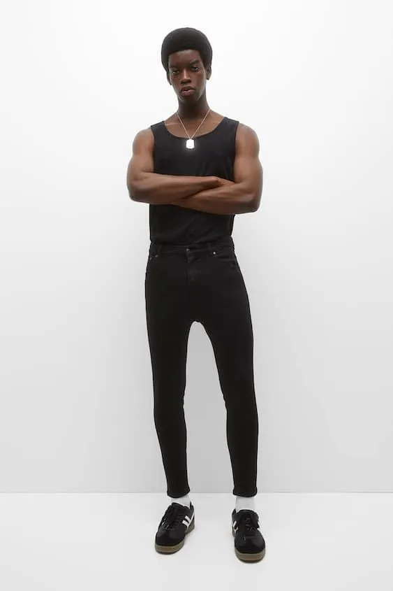 JEANS CARROT FIT NEGROS