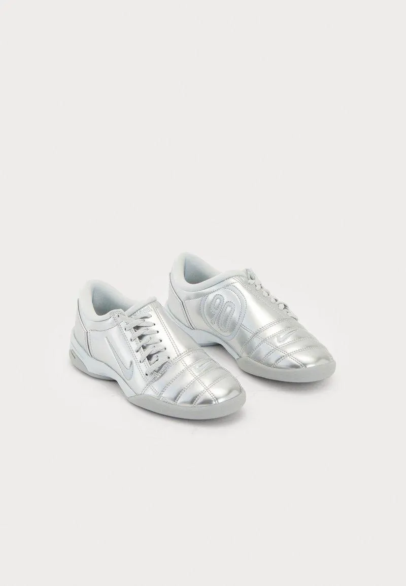 T90 UNISEX - Zapatillas