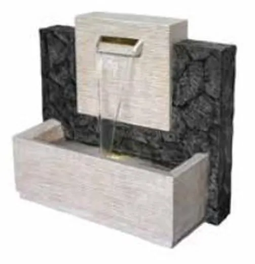 Fuente San Francisco elaborada en resina ligera