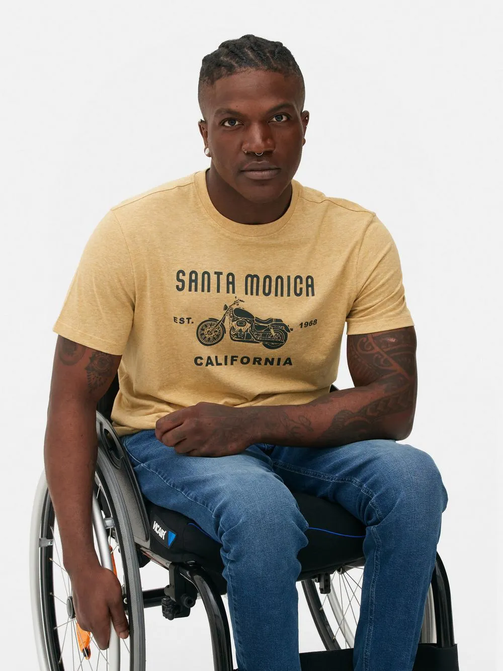 Camiseta con estampado gráfico de «Santa Mónica»