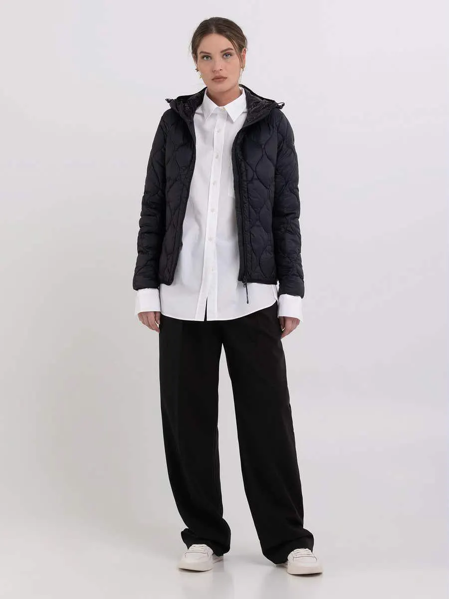 Cazadora acolchada de tejido reciclado