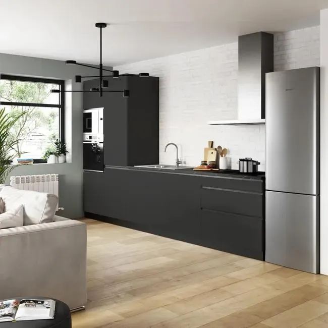 Cocina en kit antracita 360 cm con 2 columnas + 3 módulos bajos