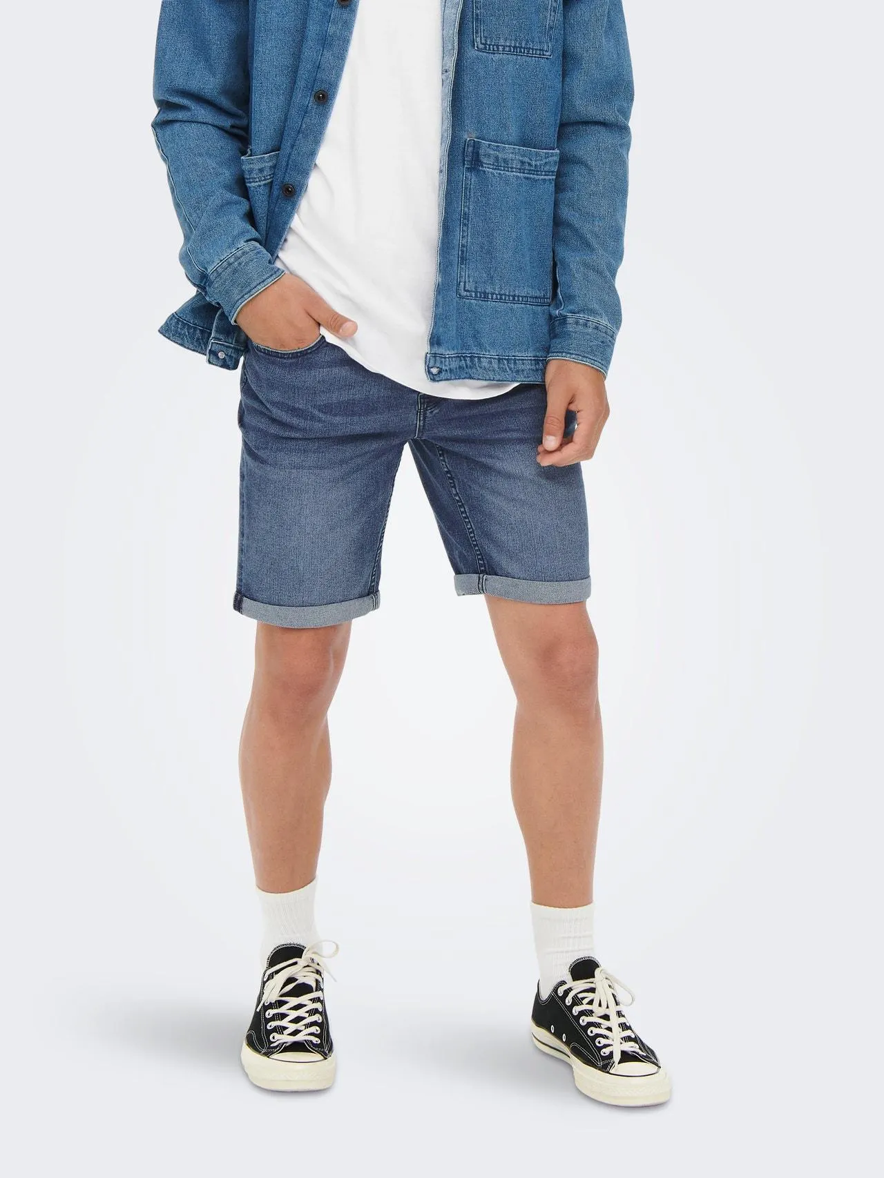 Shorts Corte slim Cintura media