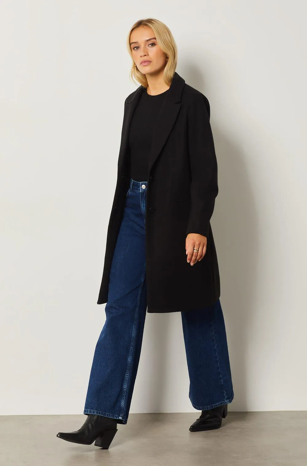 Abrigo largo corte recto