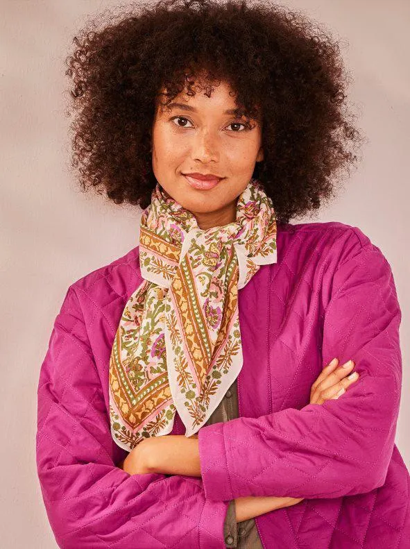 Pañuelo estampado flores 90x90 cm